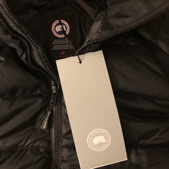 NWT CANADA 🇨🇦 GOOSE HIBRIDGE BASE JACKET ! - Picture 8 of 8
